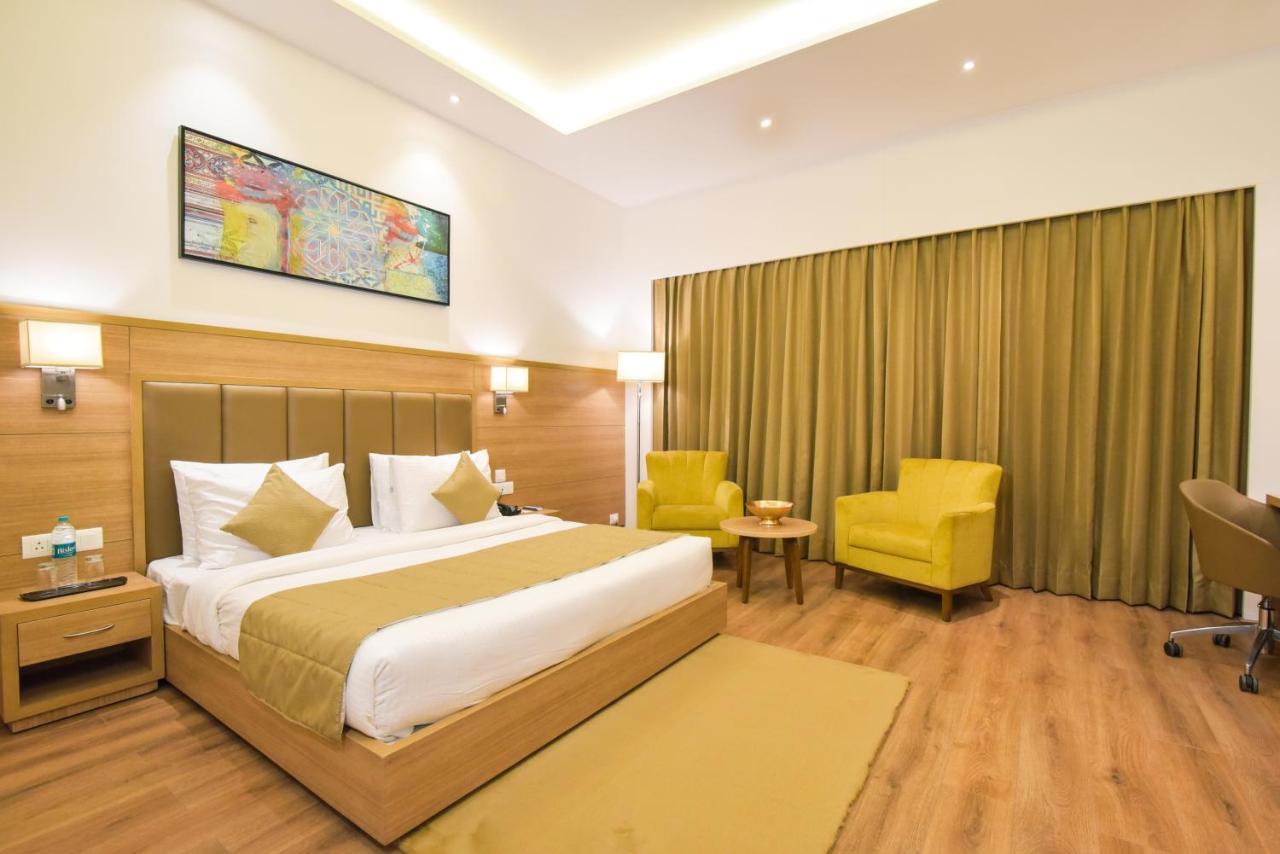 Surestay By Best Western Heritage Walk อัมริตสา ภายนอก รูปภาพ
